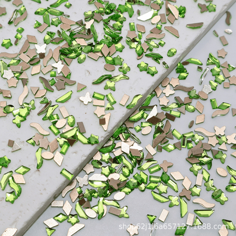 Internet-famous K9 flat-bottom nail art rhinestones in fruit green, mini size, super shiny and bright, dozens of styles available for wholesale