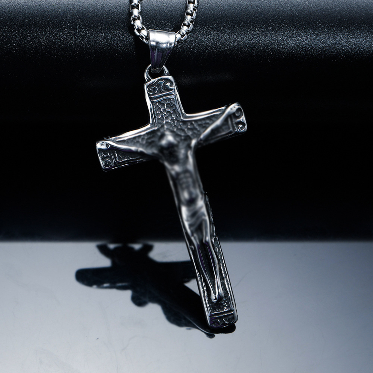 Gold Cross Pendant Necklace