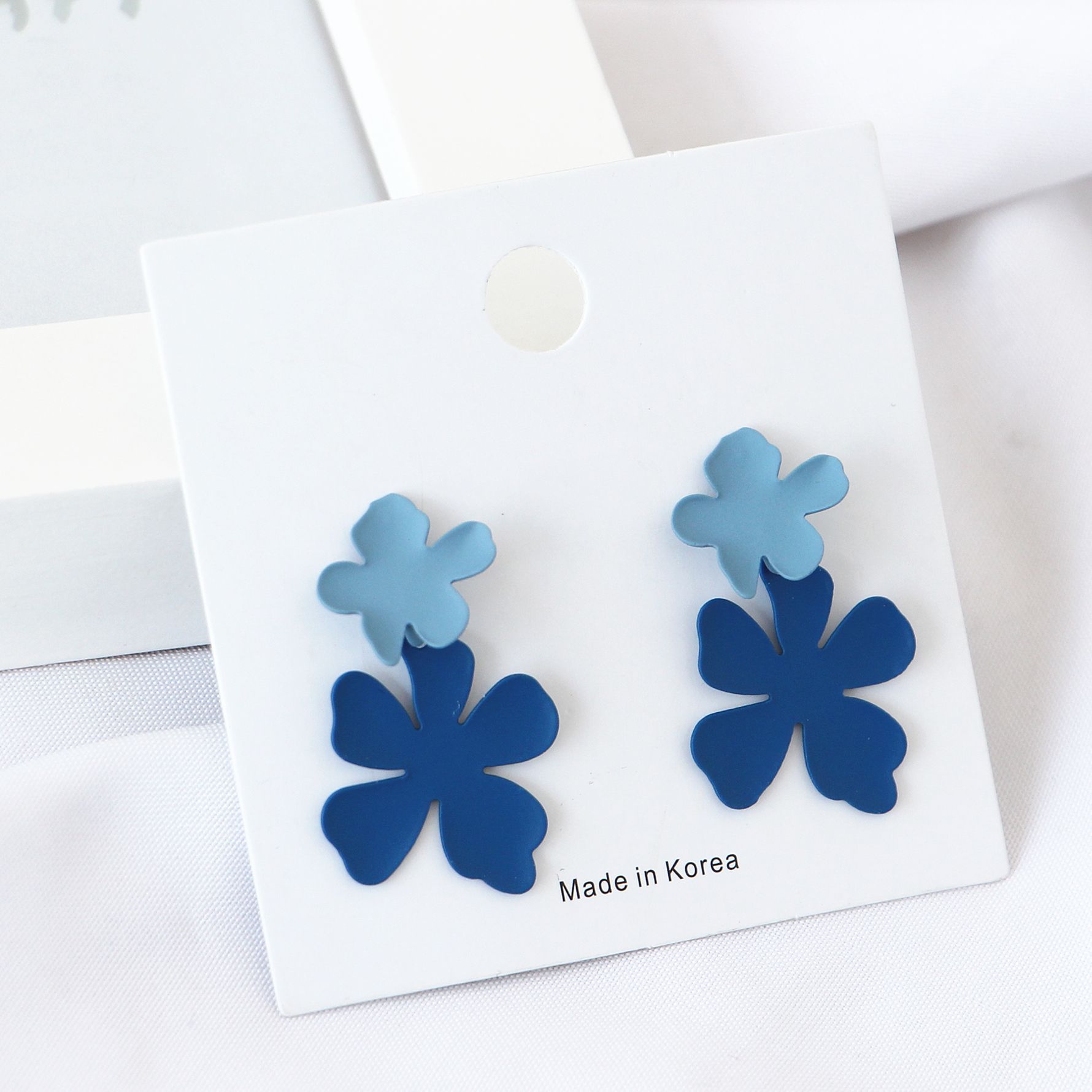 1 Pair Fashion Flower Alloy Stoving Varnish Women's Ear Studs display picture 2