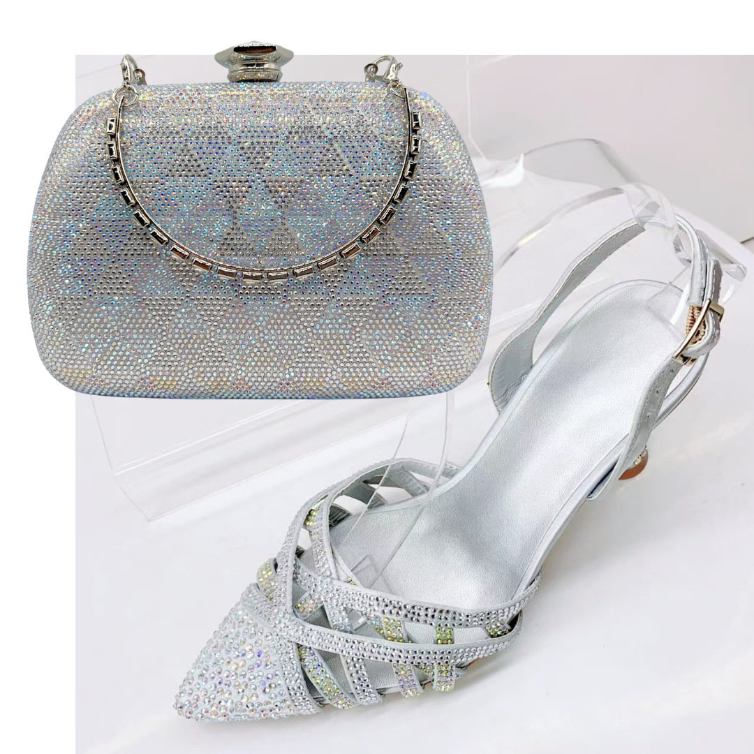 Selección estricta de zapatos de diseño italiano, nuevas sandalias de tacón alto, banquete de boda, zapatos de mujer de diamante de punta
