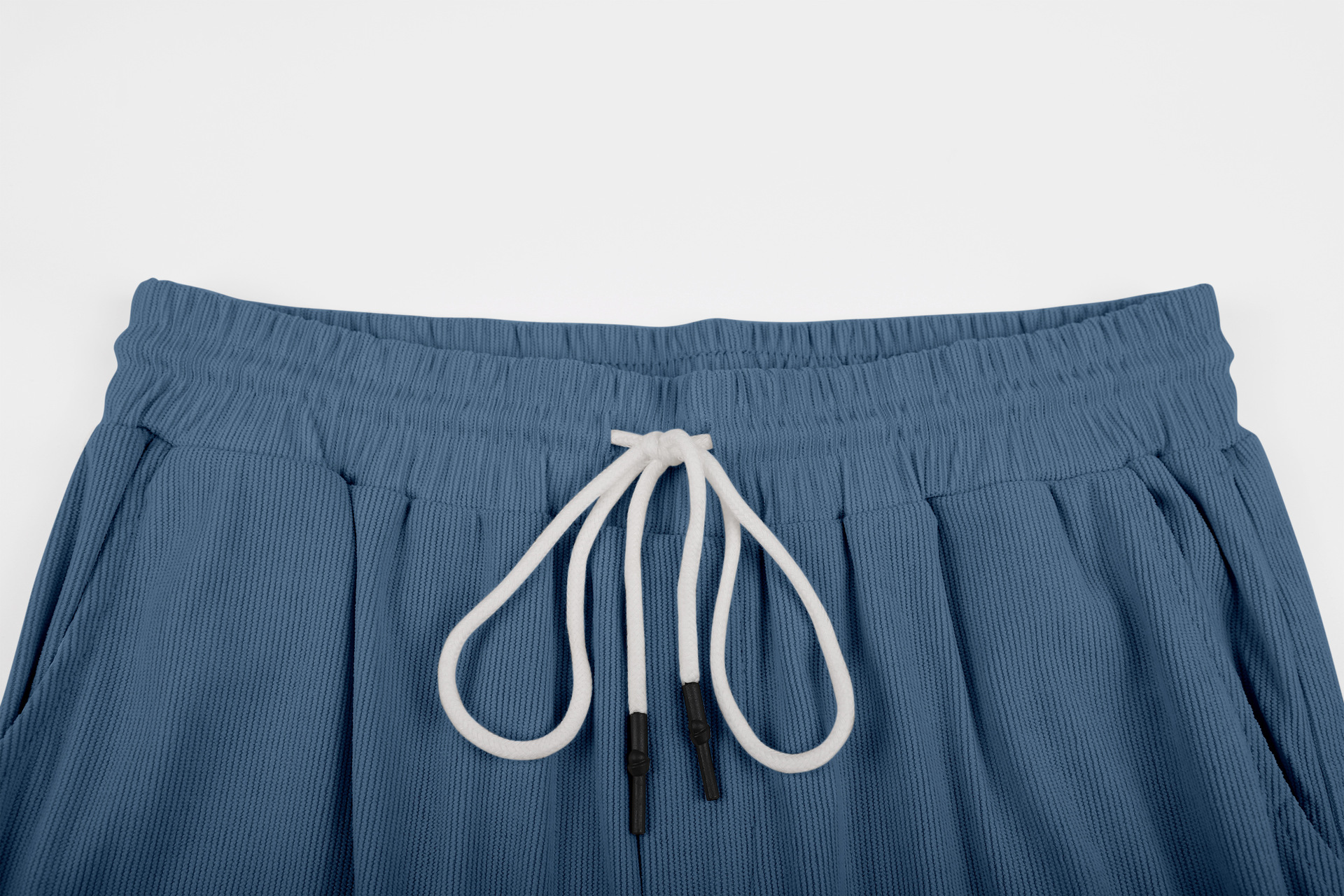 Set polo e pantaloni in velluto a coste per uomo estate_voghion.com