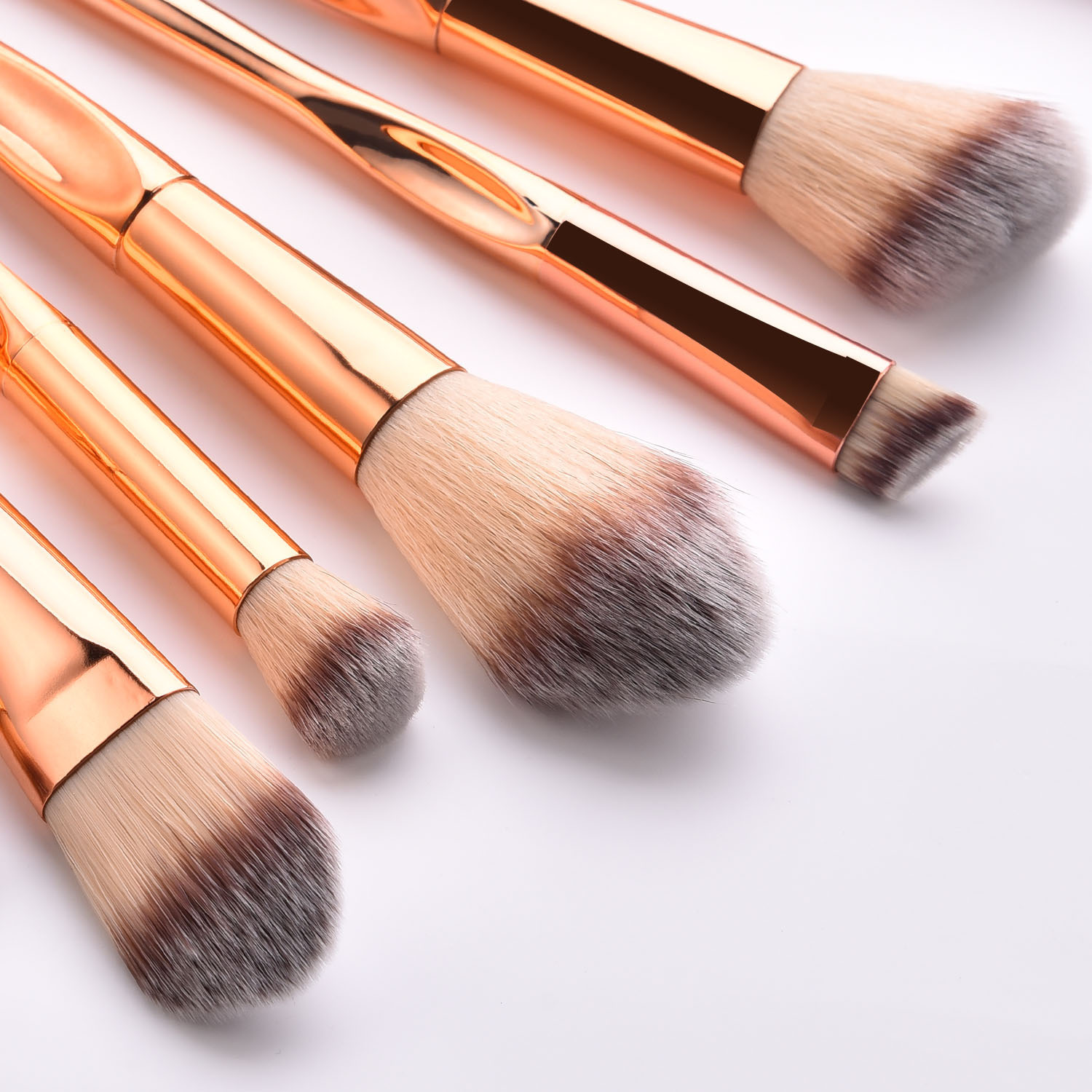 Simple Style Classic Style Gold Artificial Fiber Metal Metal Handle Makeup Brushes 1 Set display picture 2