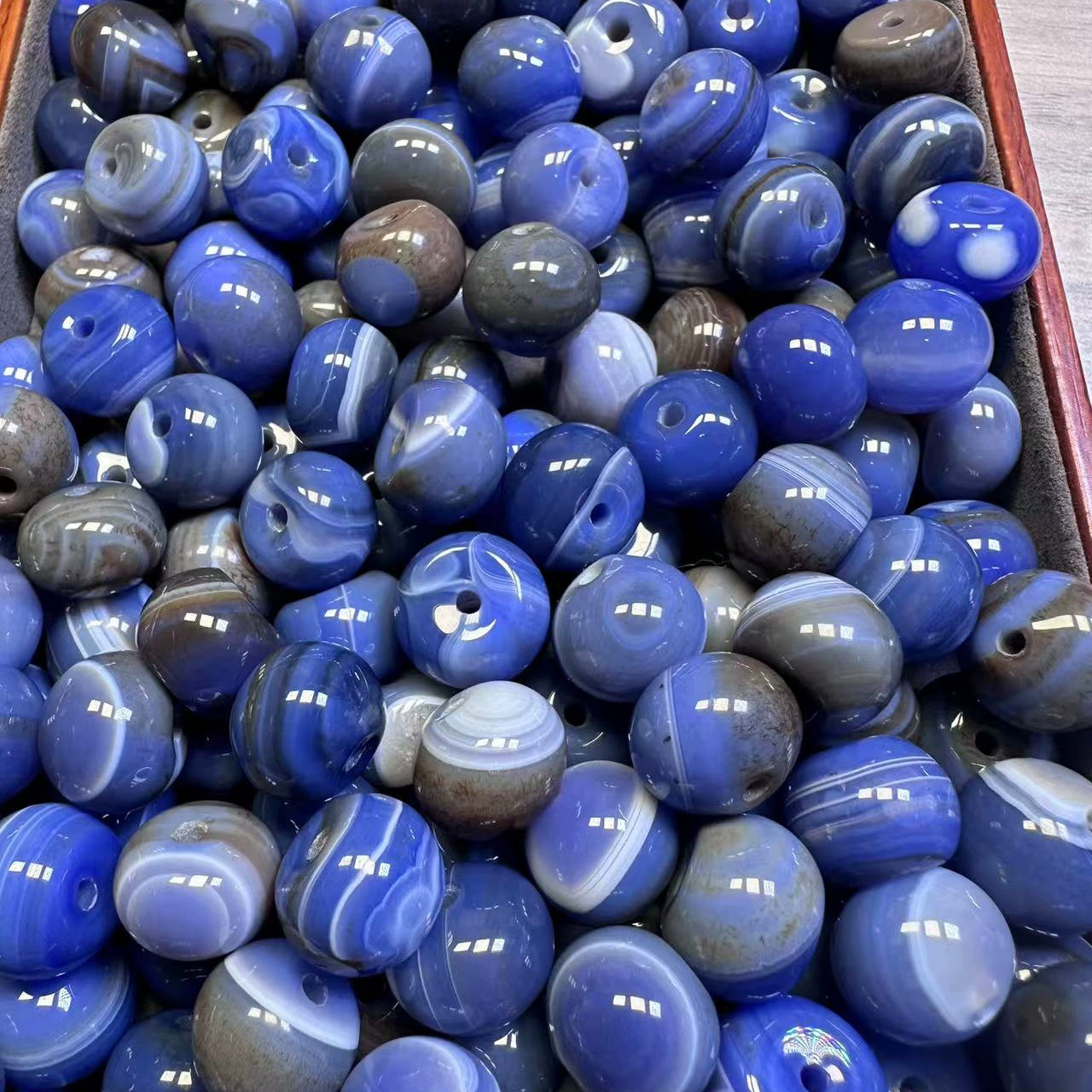 Производители оптовых агатовых материалов 10✖14 мм с высокой яркой поверхностью синий халцедон натуральный шелк