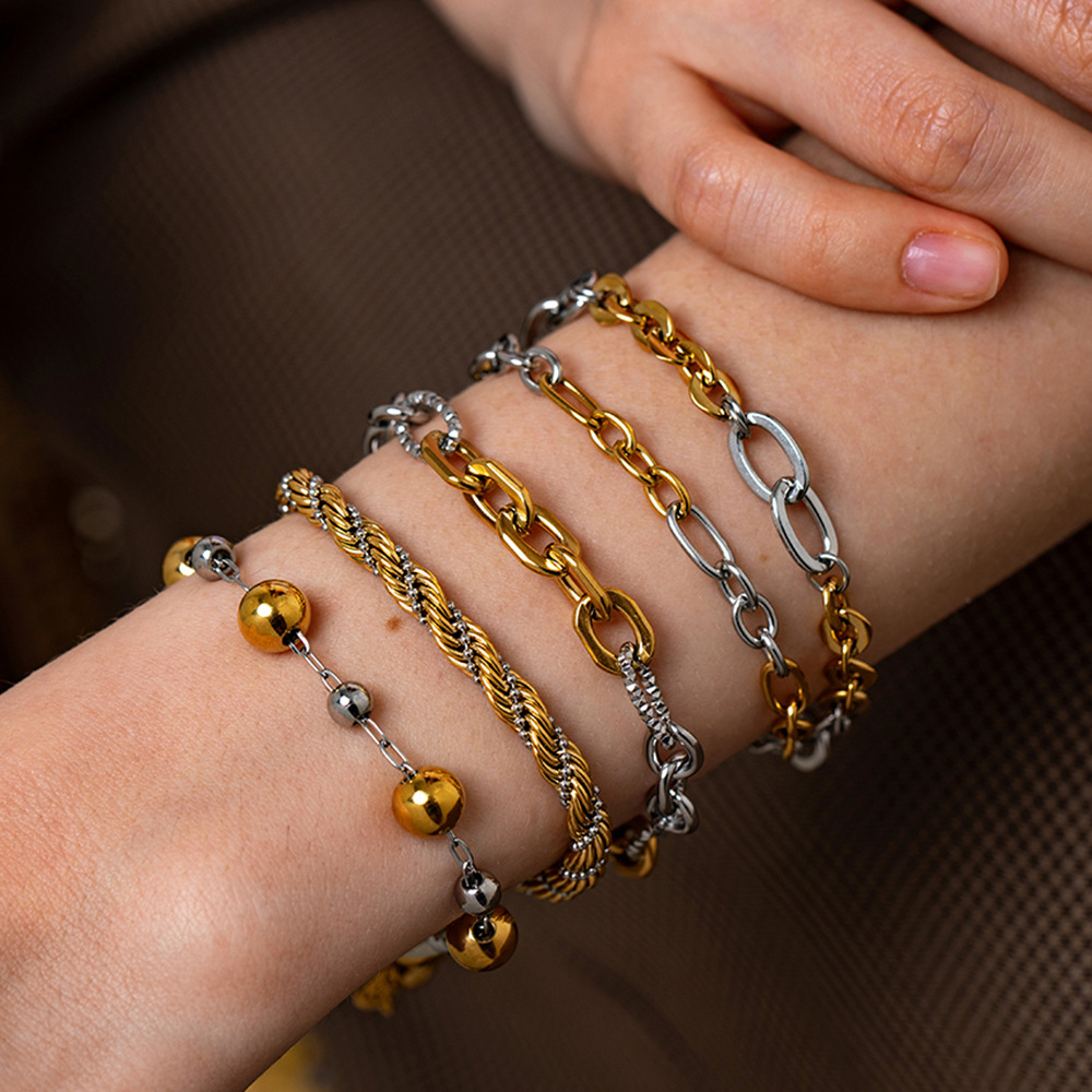 0.03µm-0.05µm Gold Plating Thickness IG Style Simple Style Geometric 304 Stainless Steel Cable Chain Bracelets In Bulk