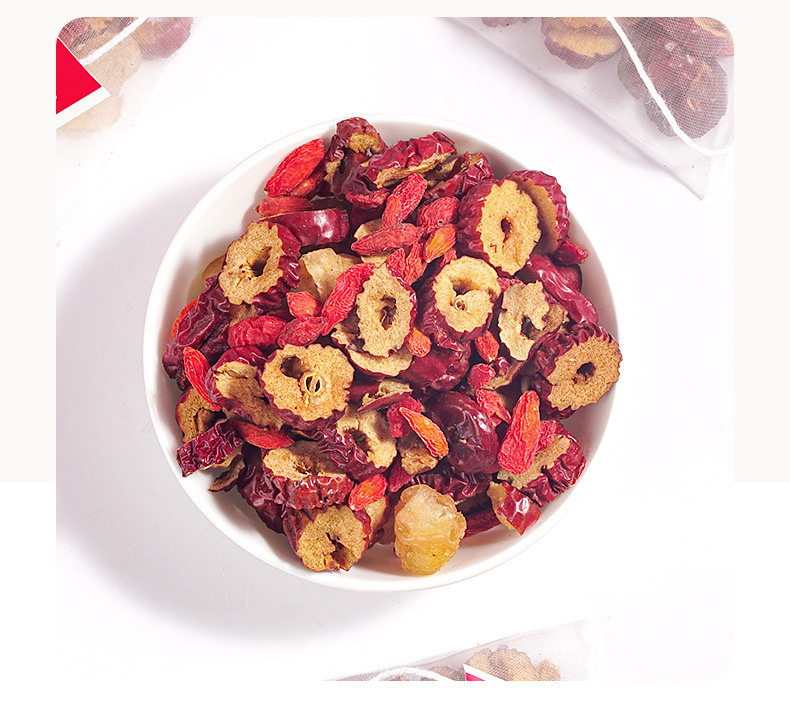 Longan Red Date Goji Tea Bags 250g Cold Brewed Herbal Blend for Daily Wellness in use
