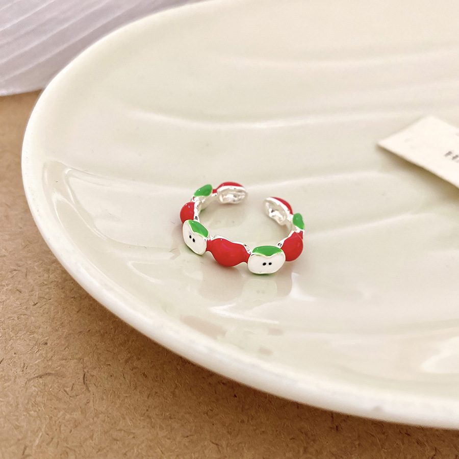 Ensemble de bagues en forme de pomme en forme de C, style forêt, avec aiguille argentée et motif goutte d'huile. Boucles d'oreilles au design unique et frais._voghion.com