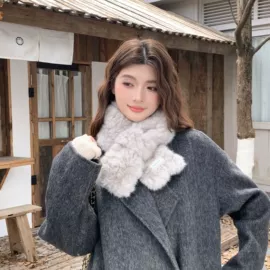 丝巾;围巾;披肩