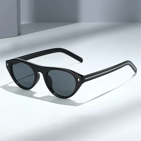 Cool Square's New Cat-Eye Sunglasses with Rivet Lines, Stylish and Slimming, High-End Feel, Trendy Tortoiseshell Color Glasses