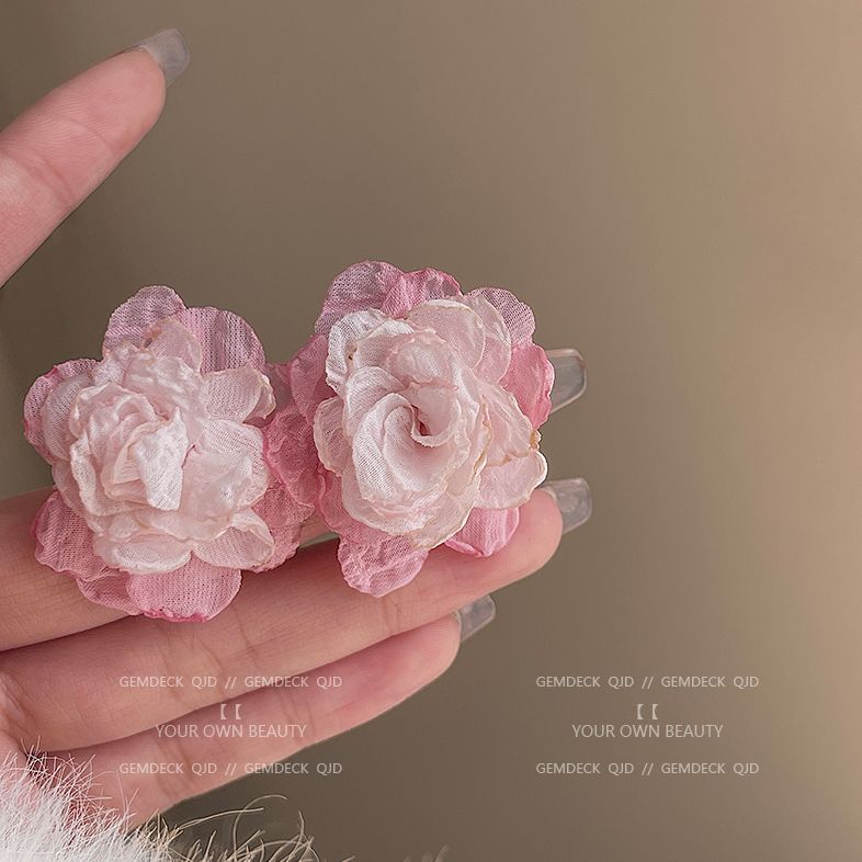 핑크 꽃 귀 클립