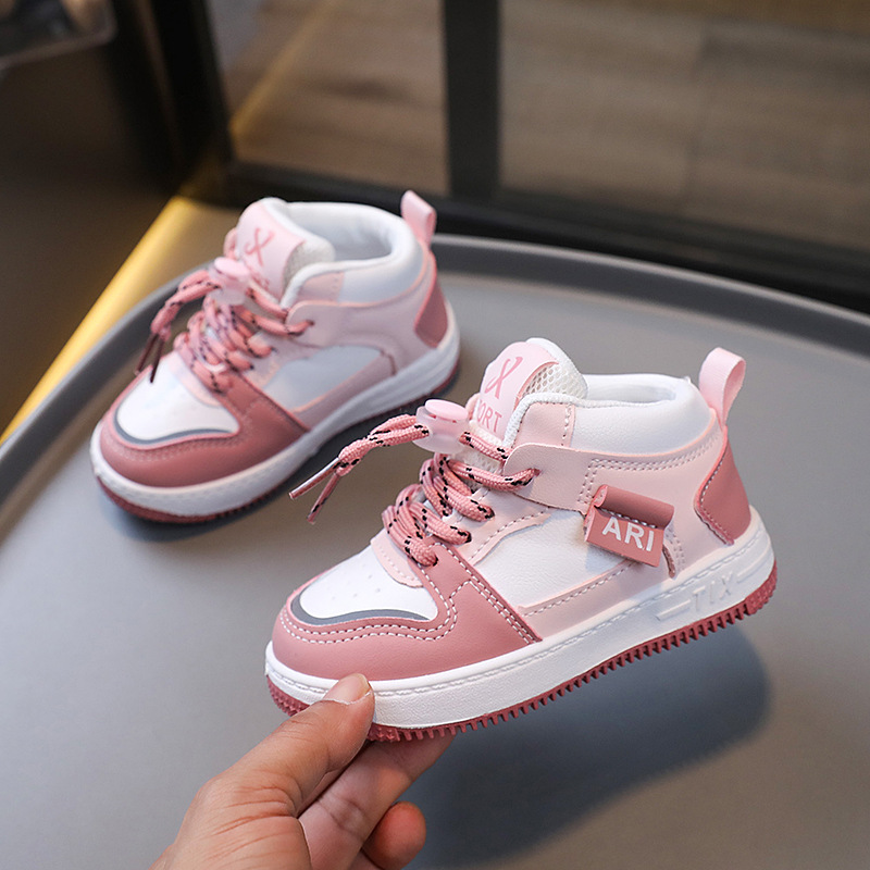 Children's Sports Shoes - Image 4