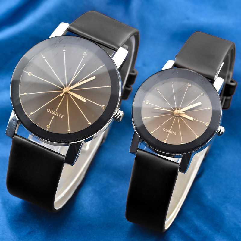 供应时尚圆桌十二骑士情侣表 石英皮带情侣手表批发 太阳花礼品表