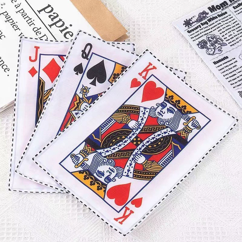 Интернет-красная игрушка для собак звучит бумага газетная газета для домашних животных