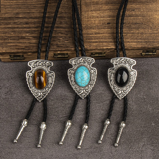 ���N�����L��ʿŮʿ�r��bolo tie�I�K�L��Y�����m���ճ����
