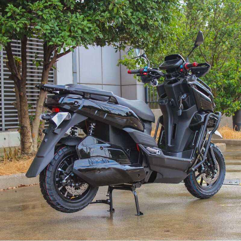 Export Electric Vehicle Modified Lithium Battery Motorcycle Adult Retro Scooter New Model Tank Long-Distance King Hill-Climbing King High Performance Export Electric Vehicle Modified Lithium Battery Motorcycle Adult Retro Scooter New Model Tank Long-Distance King Hill-Climbing King High Performance