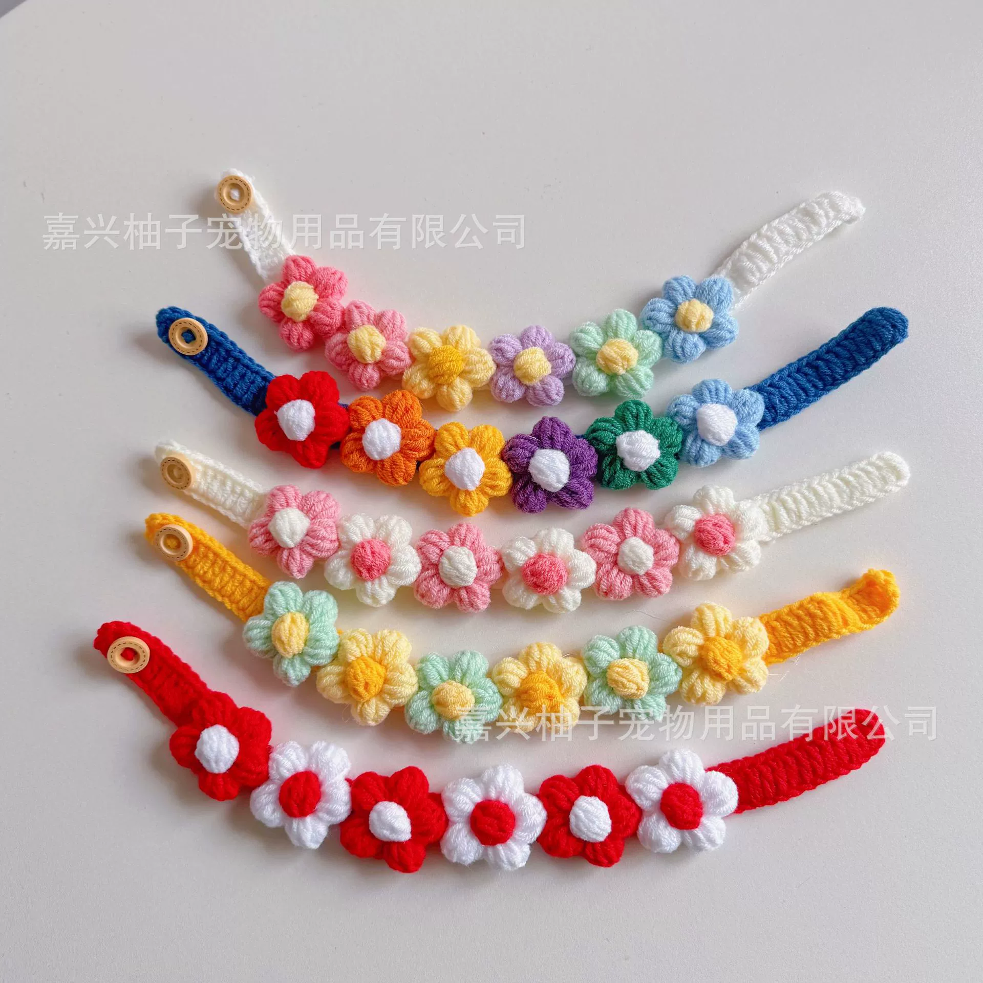 Слоеного Цветка Животное Ошейник Любовь Кошка Шарф Собака Вязаный Скользкий Полотенце Нагрудник Цветок Горький Медведь Нагрудник