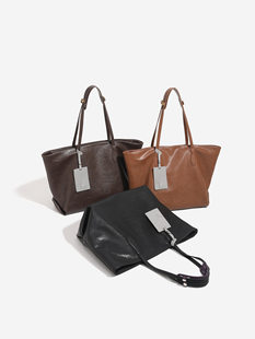 Capacious card, universal one-shoulder bag, Korean style