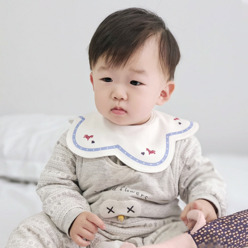 Baby bib baby double layer combed cotton waterproof bib newborn cartoon 360° usable saliva napkin rice pocket