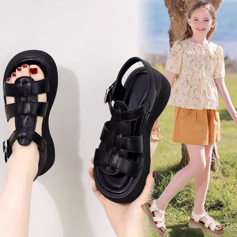 Sandalias para niñas nuevo estilo 2025 verano zapatos de playa abiertos de suela blanda para niños zapatos de princesa para niñas sandalias romanas casuales image 3