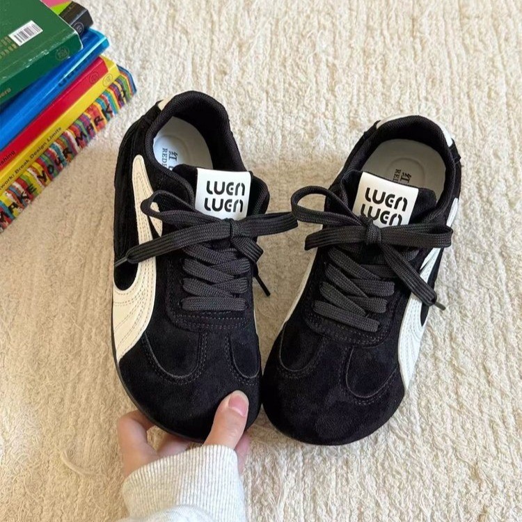 2026 verano nuevo color plano ligero de moda versátil estilo de explosión del campus zapatos de entrenamiento de estilo de mujer zapatillas deportivas de suela suave
