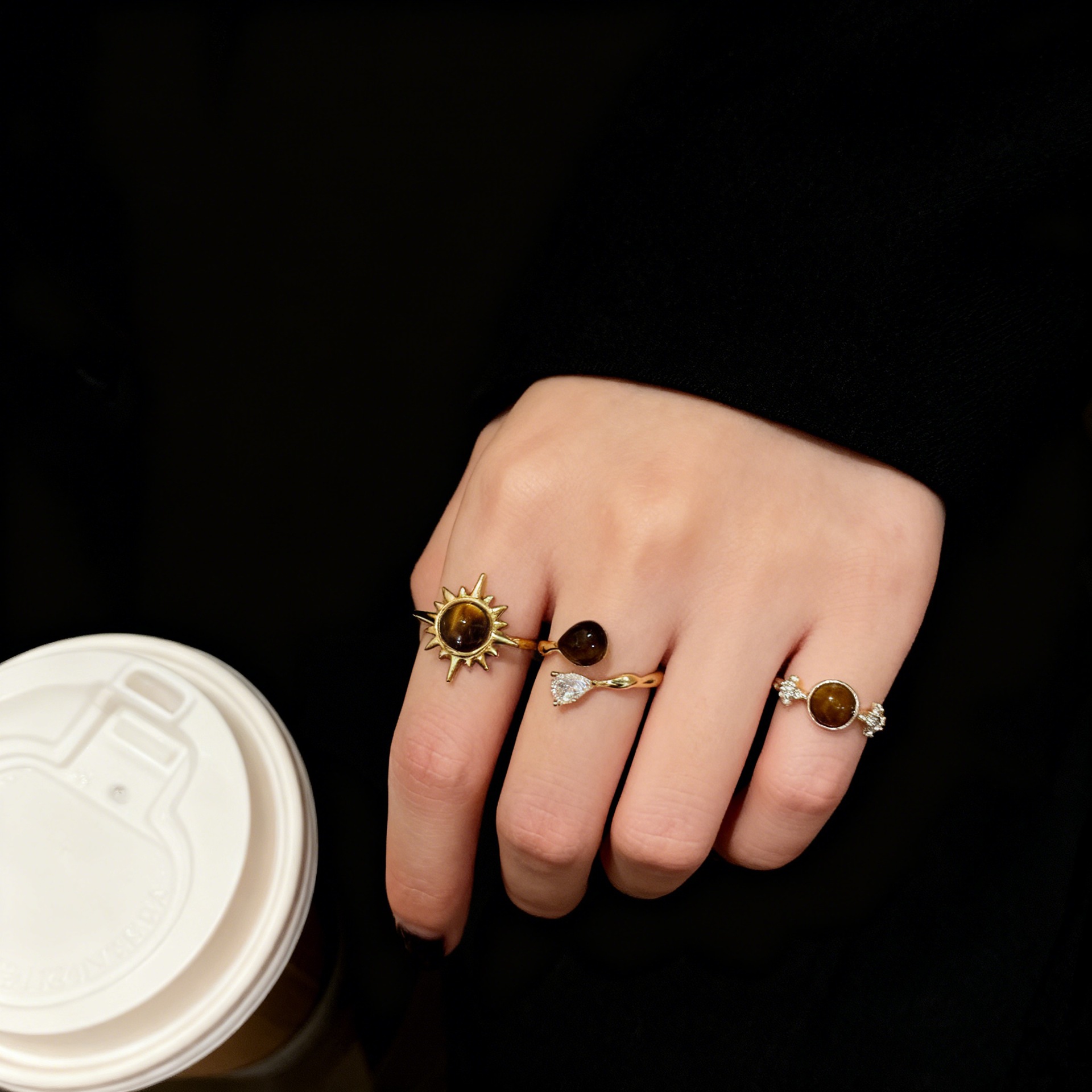 美拉德蛇形虎眼石合金戒指女独特设计感复古高级感轻奢活口食指戒