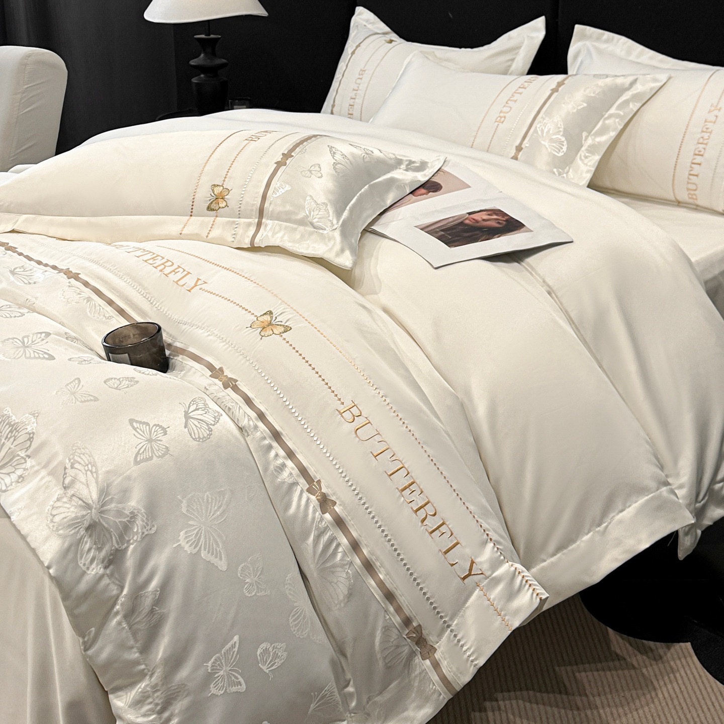 Silk Bedding Set Jacquard Washed Silk Four-piece Bed Linen_voghion.com