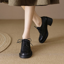 学院风时尚黑色打蜡粗跟小皮鞋2023年新款夏季系带深口布洛克单鞋