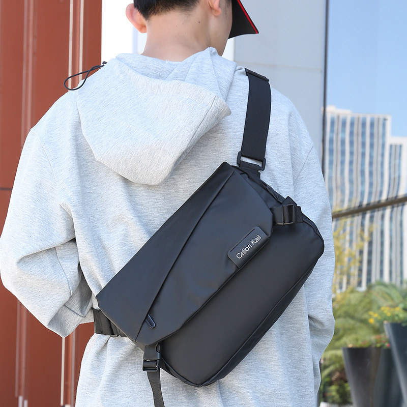 2024 New Trendy Leisure Commuting Shoulder for Men Large Capacity Colored Crossbody Multi functional Small Square Bag_voghion.com