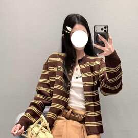 跨境新款学院风复古撞色条纹针织开衫女圆领金扣百搭显瘦毛衫外搭