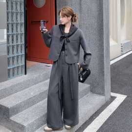 灰色复古波点丝巾高级感西装套装裤女秋季2026年新款阔腿裤两件套