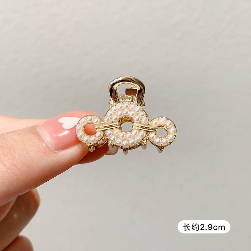 Pequeñas pinzas de cabello de perla temperamento feminino medio agarrado pinzas de cabello de borde pequeño adornamiento de cabeza de alto nivel no lastimar pinzas de cabello