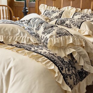 Guofeng Oil Painting 100 Xinjiang Long-staple Cotton Cotton Four-piece Digital Printing Retro Cotton Lace Quilt Cover