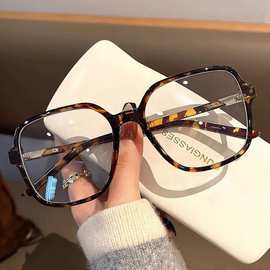 新款跨境女式复古时尚学院风大框眼镜韩版时尚潮流日常百搭平光镜