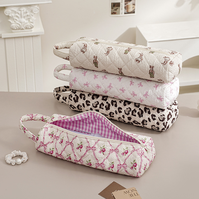 跨境新款卷筒吹风机收纳包包宫廷风绗缝卷发棒夹板收纳袋手提包包