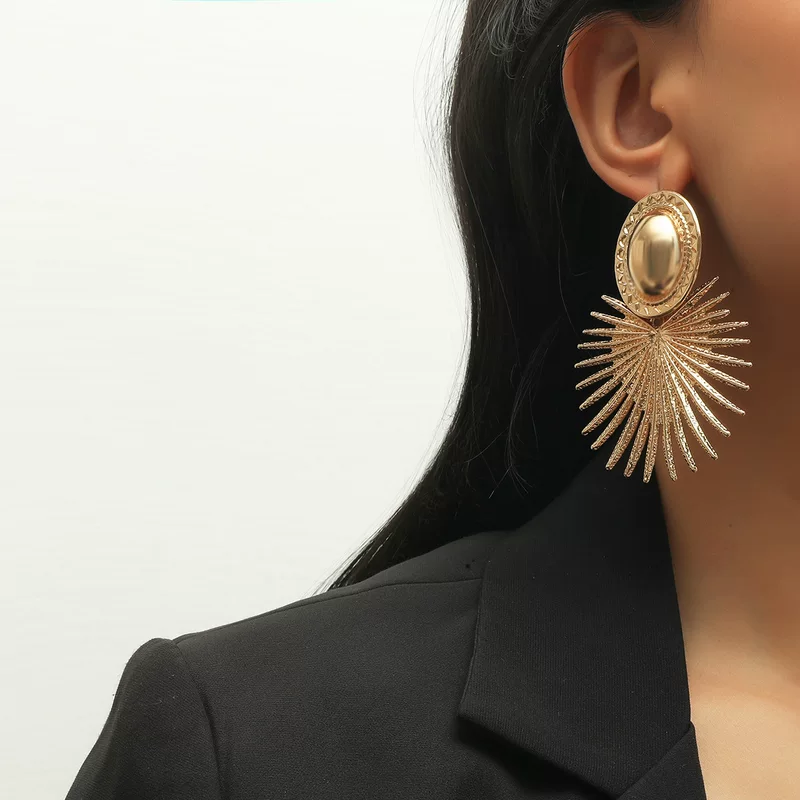 Earrings, European style, iron alloy, large 8×5.5 cm, lightweight fashion accessory