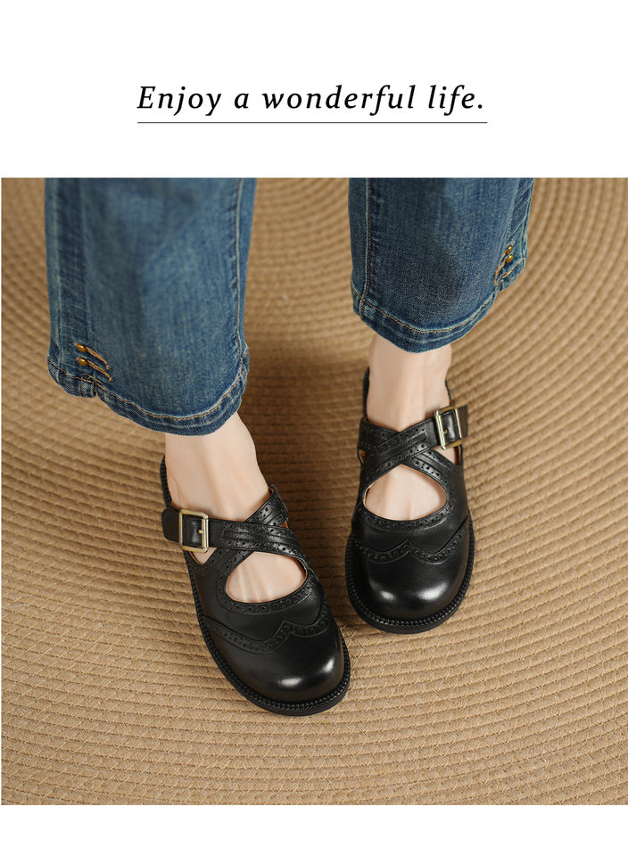Dép sandal nữ da bò mũi trùm đế bằng, quai chéo chạm trổ cổ điển — đen chi tiết 9