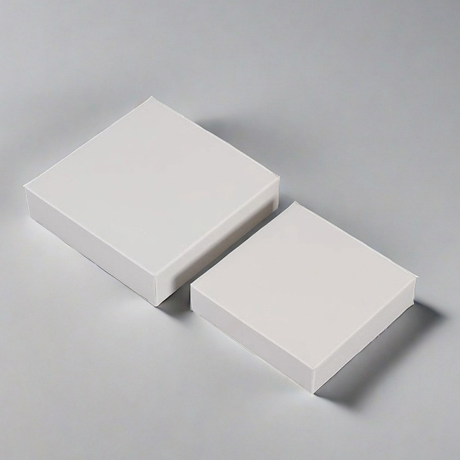 23.5-25cm punto transfronterizo pequeña caja blanca caja de cartón blanco máscara al por mayor caja de cartón blanco impresa LOGO