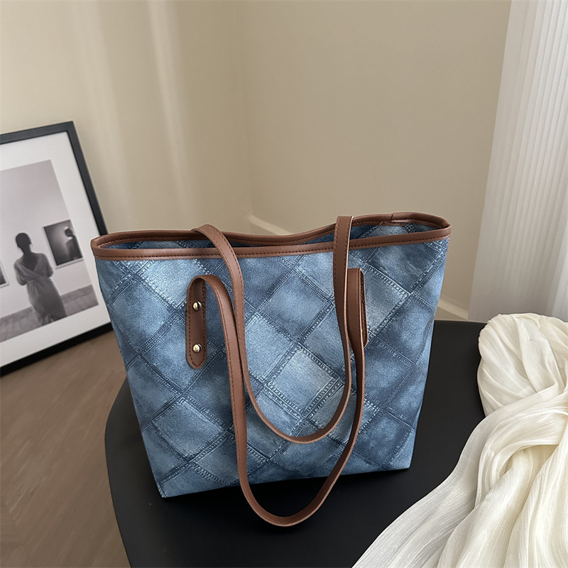 Bolso de alta sensación para mujeres 2024 nueva moda moda bolso de hombro de gran capacidad bolsa de transporte de viaje bolso de balde