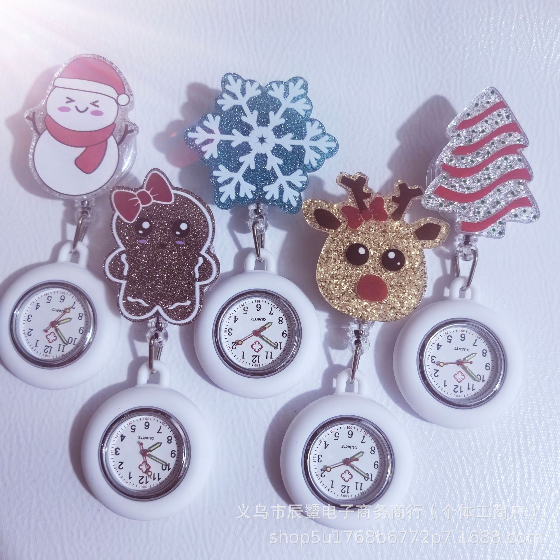 Cute Christmas Cartoon Retractable Nurse Chest Watch Accessories Electronic Student Nurse Universal Retractable Chest Watch Doctor Pocket Watch