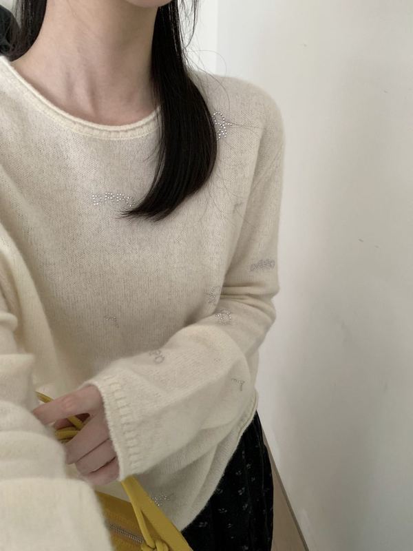 之言25秋冬季女款韩系氛围感百搭纯色镶钻蝴蝶结贝熊绒针织衫毛衣|undefined