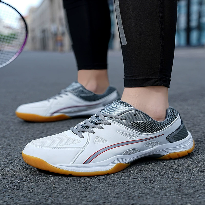 Breathable non-slip volleyball complex sports shoes for badminton for men and women for table tennis