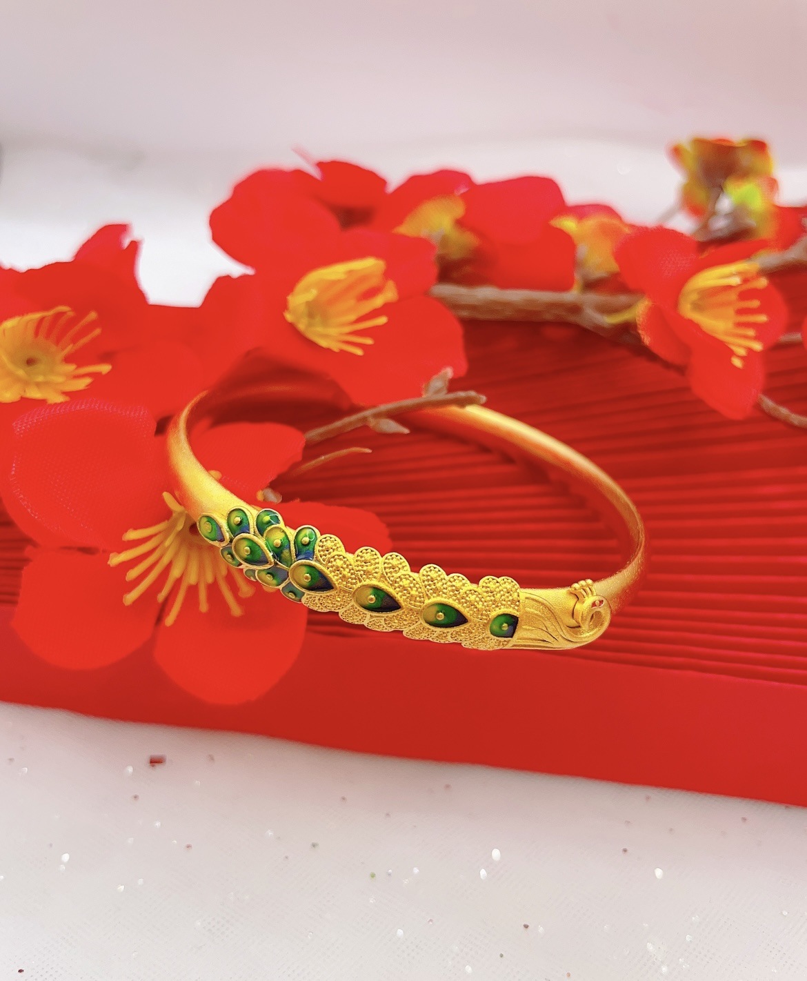 Peacock bracelet 2