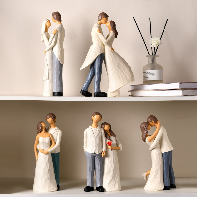 Cross-Border Couple's Light Luxury Ornaments, Nordic Figures, Home Living Room Decoration, Wine Cabinet Resin Ornaments, Statues and Crafts