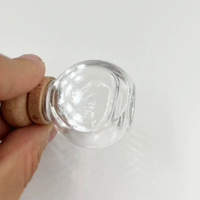 Aromatherapy for auto, bottle, pendant, rear view mirror, perfumed accessory