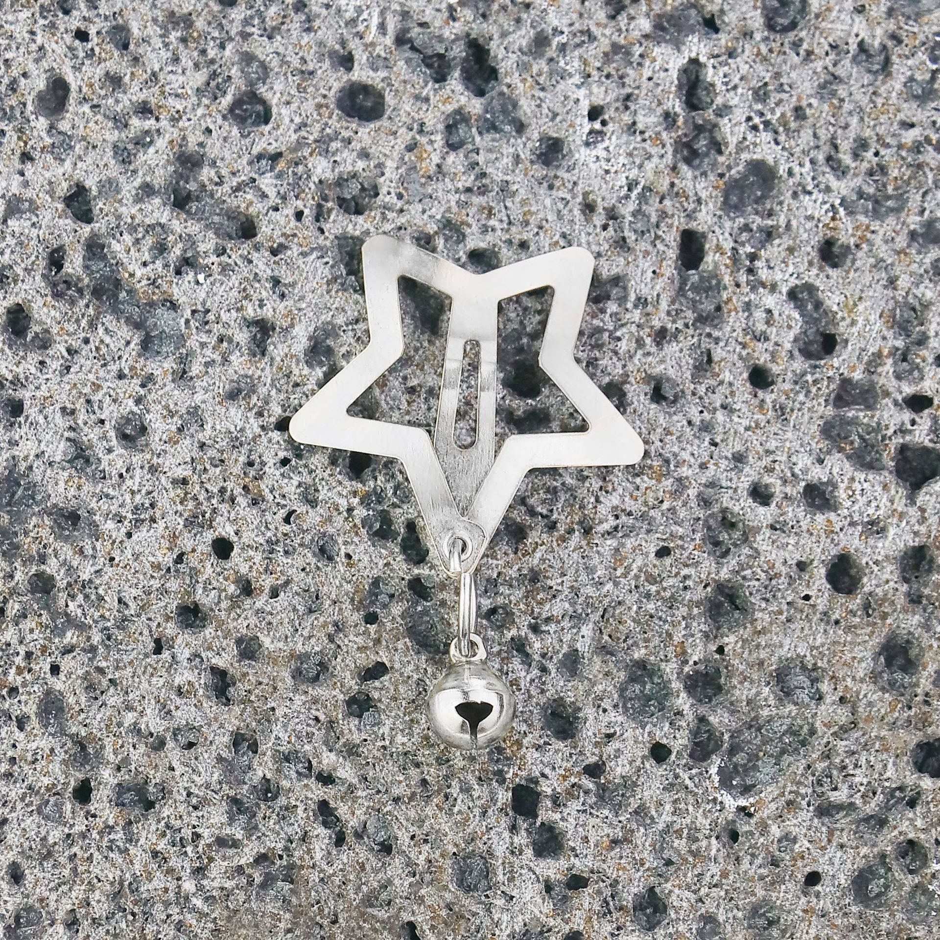 10g Weight Charm Hair Clips Hair Accessories Type 1 Piece Quantity Holiday, Street Occasion Iron Material Animal, Star, Life Tree Pattern All Seasons Season Women's Gender IG Style, Cute Style IG Style Cute Women's Animal Star Life Tree Iron Charm Hair Clips 3