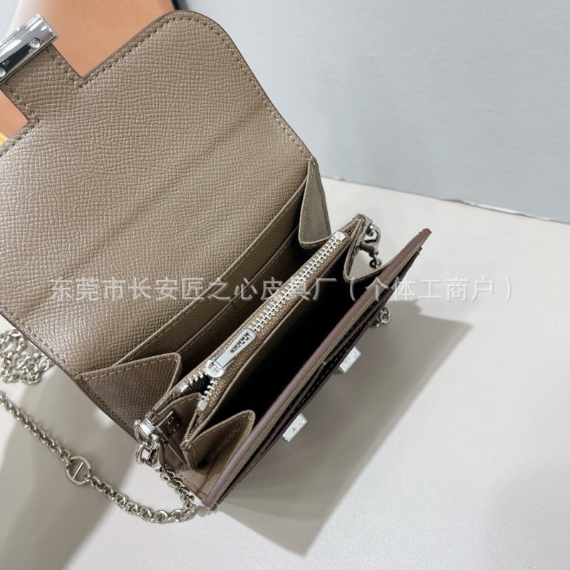 H家 真皮牛皮钱横款方型中长款棕色锁扣链条纯色零钱卡包专供跨境|undefined