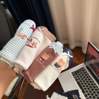 6300可爱卡通小熊狗狗印花纯棉舒适透气中腰少女包臀内裤三角裤