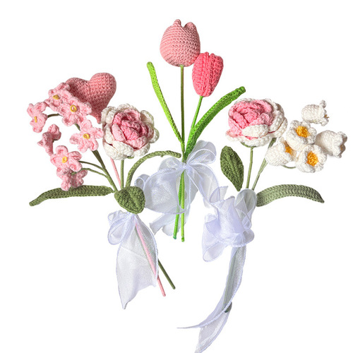 Cross-border hot selling hand-woven versatile bouquet pendant for home door refrigerator ice sticker decoration gift