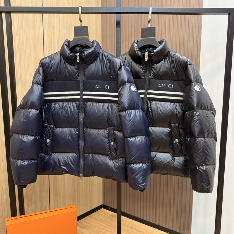 In-Stock Original Gu Logo Patchwork 90% White Duck down Puffer Jacket for Men and Women