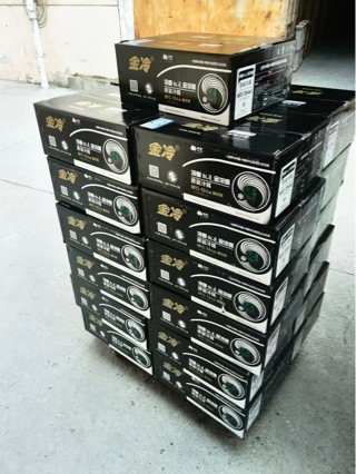 R134A Golden Refrigerant Car Air Conditioning Refrigerant Hfc-134A Refrigerant Freon Coolant 134
