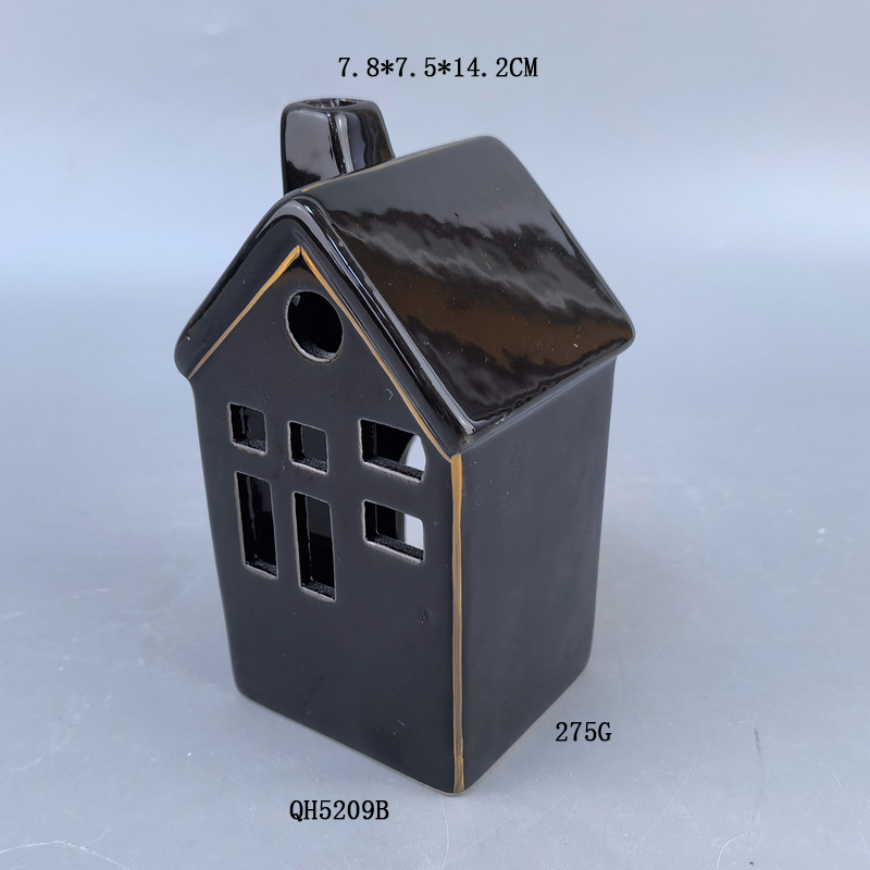 Decoración hueca de la casa de Navidad, cerámica europea, casa de Navidad, decoración de candelabro de luz LED, pintura de esmalte de perlas